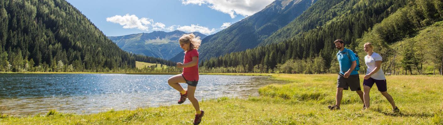 Divertimento di gioco in estate