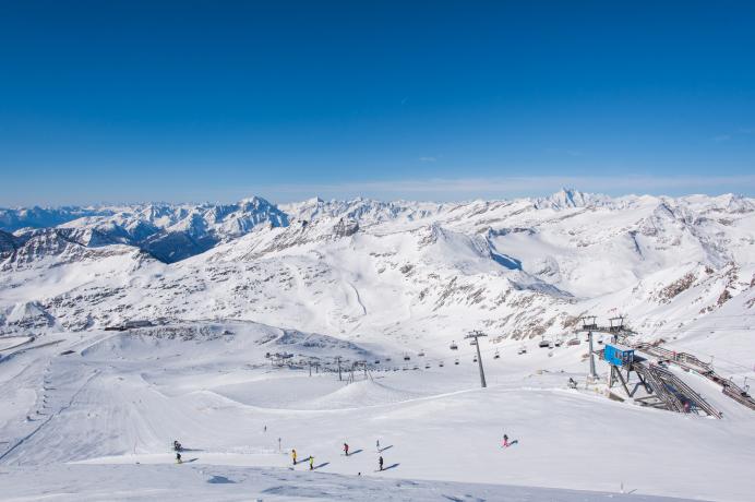 Skifahren am Mölltaler Gletscher