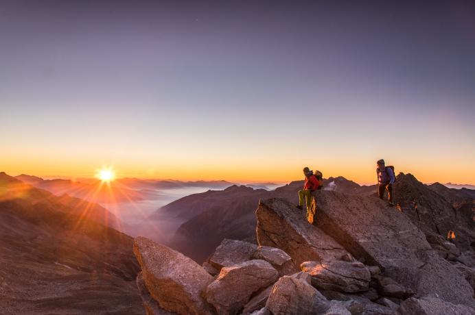 Sonnenaufgang am Säuleckklettersteig