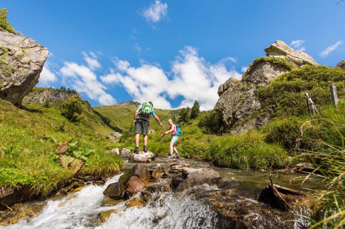 Wasserspaß auf der Jaminigalm 1.740m