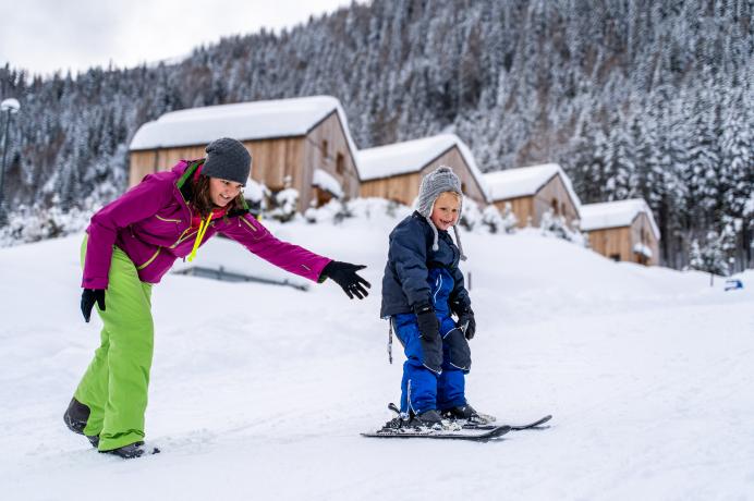 Skifahren am Spiel- und Spaßhügel HOCHoben
